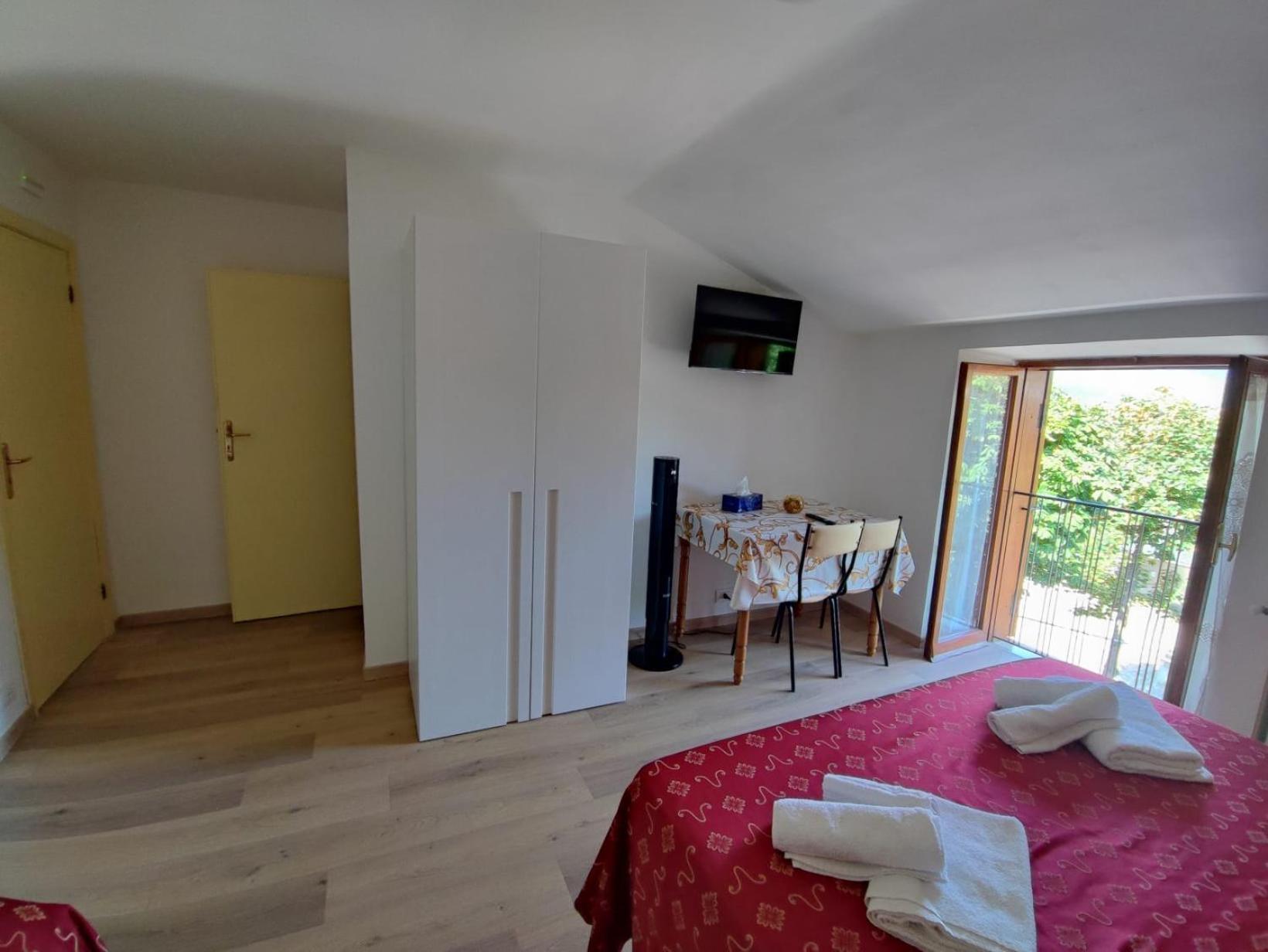 Amoroso'S House, Affittacamere Caramanico Terme Buitenkant foto