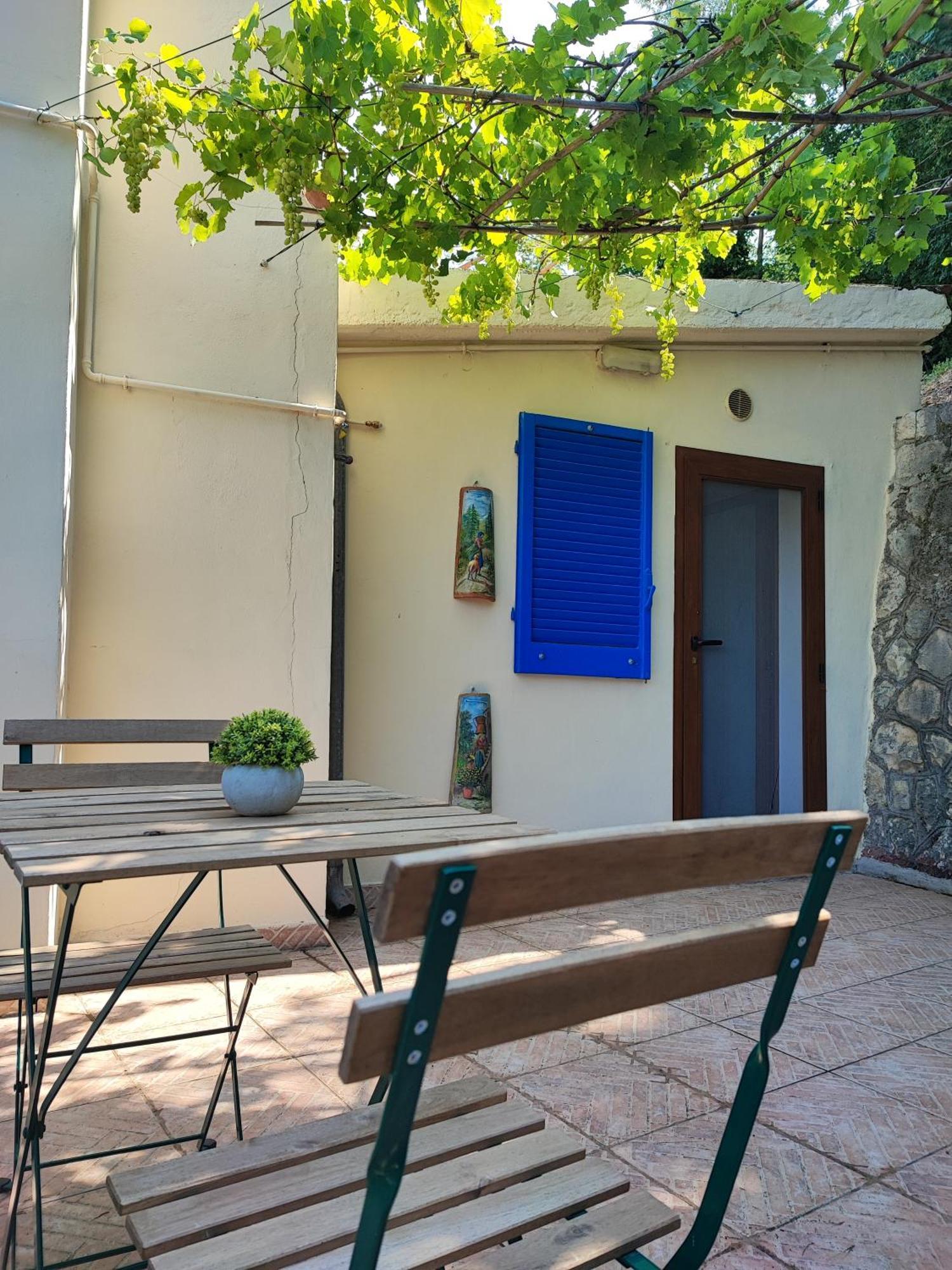 Amoroso'S House, Affittacamere Caramanico Terme Buitenkant foto